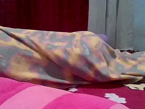 XXX chat uživo modela boobies_247