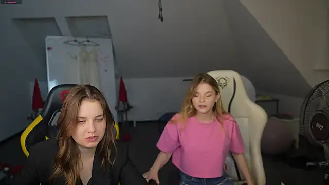 Melissa_kiss054 网络视讯表演
