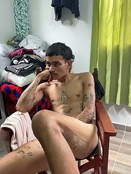 sorry-mom69's Webcam Show
