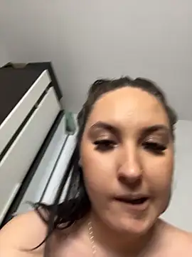 Lucy_doll22 Live XXX-chat