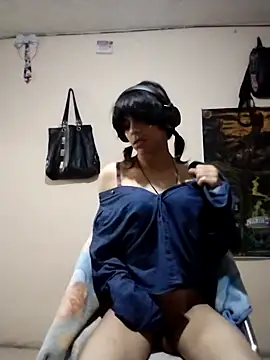 Chat XXX ao vivo de Liil_bunny