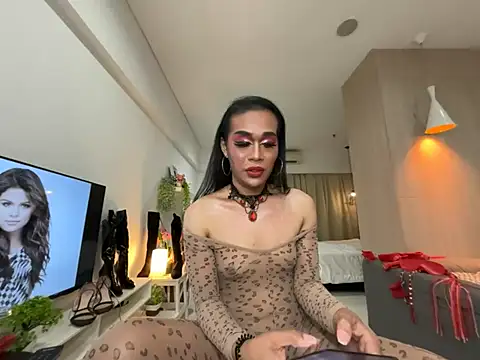 LadyAshley_Domina28 webcam show