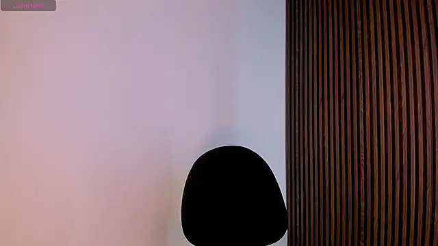 XXX chat uživo modela CandyGlow_