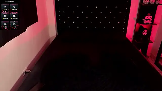 DarkAndTenderGirl Show Webcam
