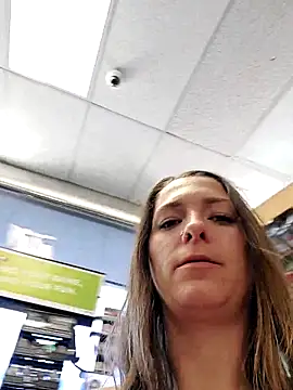 Bakedroll333 Show in webcam
