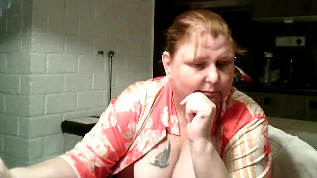 Sylviastar46 – Live XXX-chat