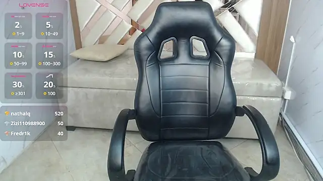 Chat XXX ao vivo de Clhoe_b