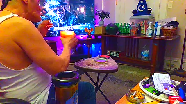 UI69TONYXUAN's Webcam Show