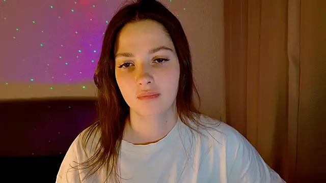 KiraVair's Live XXX Chat
