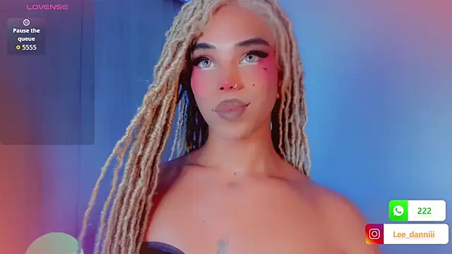 DanniLee_ Webcam show