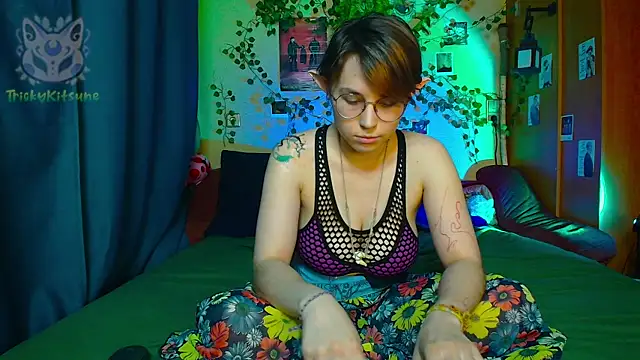Chat XXX en directo de TrickyKitsune
