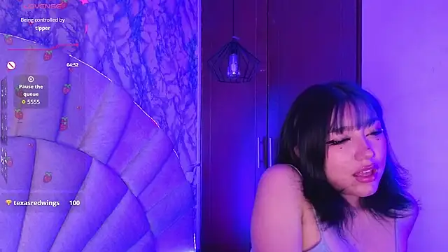 sophiievv Adlı Modelin Canlı XXX Sohbeti