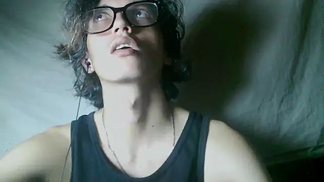Show modela cherryuwu na web-kameri