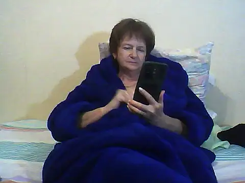 Chat XXX en directo de JesykaLove566