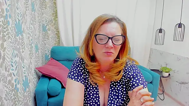 XXX chat uživo modela LeaPure