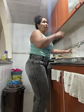دردشة Carola-Ross الجنسية المباشرة