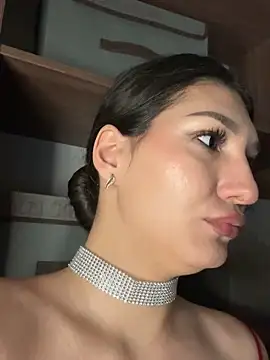 Chat +18 de RussianGirls_ ao vivo