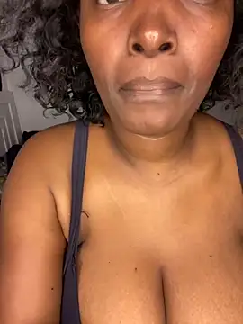 Naughty-sonia2's Webcam Show
