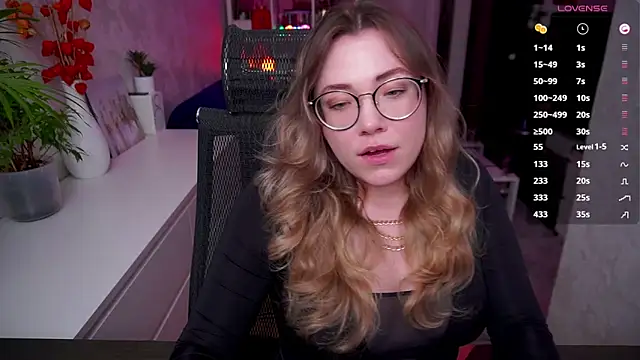 RemyCute's Live XXX Chat