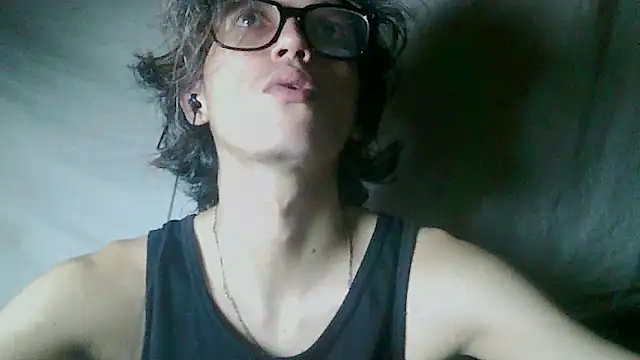 cherryuwu webcam show