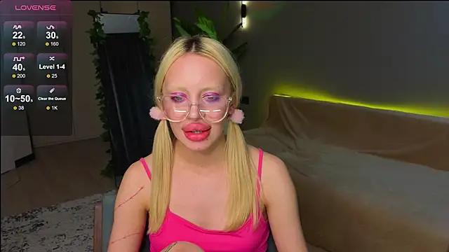 Luna_Beverlyn Live XXX chat