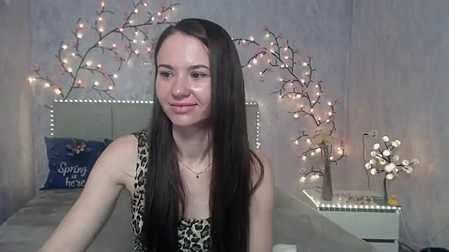 Chat XXX ao vivo de KaraCriegs