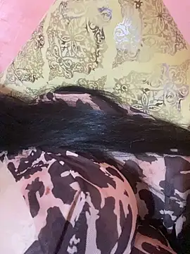Chat +18 de NARJICE_ ao vivo