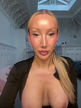 Allana29's Live XXX Chat