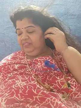 tamilthanushri Live XXX Chat