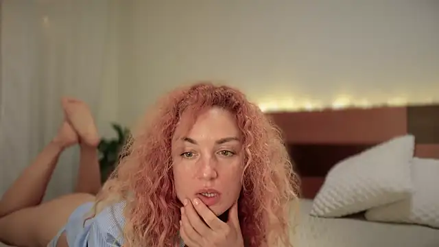 Czat XXX na żywo – Reddgiirl