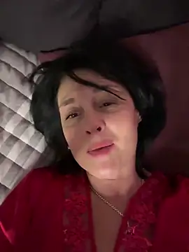 HotyEmily – Naživo XXX chat