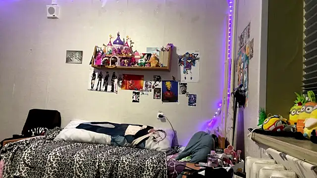 Berlinettagray Show in webcam