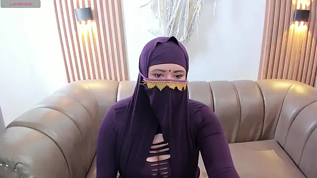 yasmin_dina webcam show