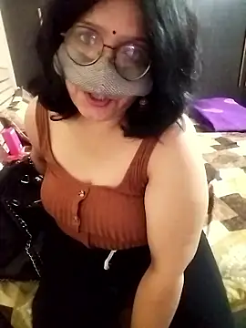 RICHA_BHABHI23 Pertunjukan Webcam