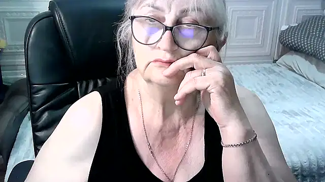 LolkaAlyss' Live XXX Chat