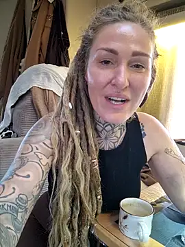 Mira-Grey89 Show Webcam