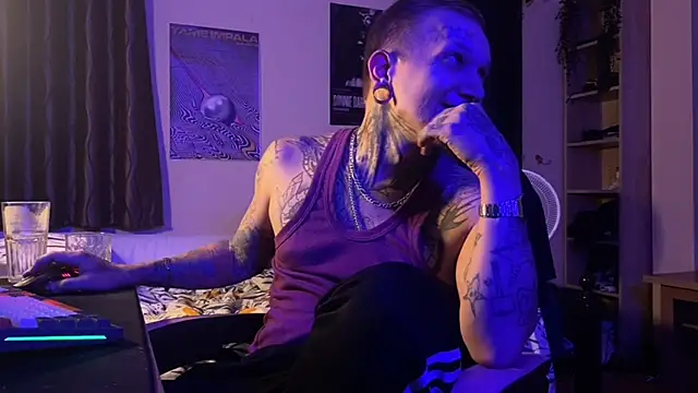 paulvelvet Show in webcam