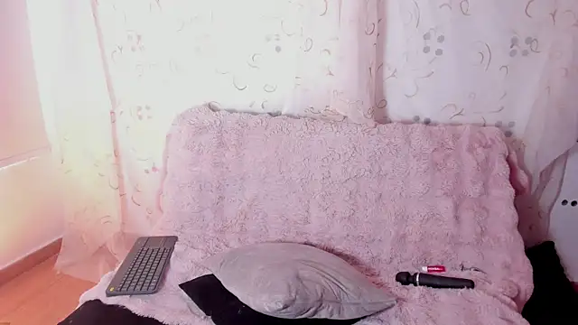 Chat XXX Live KuraiBi