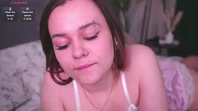 Živý XXX chat YonMarchak
