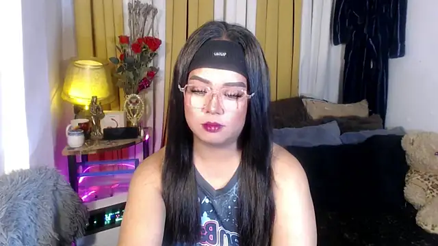 YourSweet-michn Live XXX chat