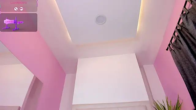 Chat XXX en directo de nicolle_pierce