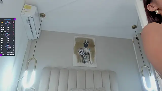 Chat XXX en directo de CharlotteDupontt