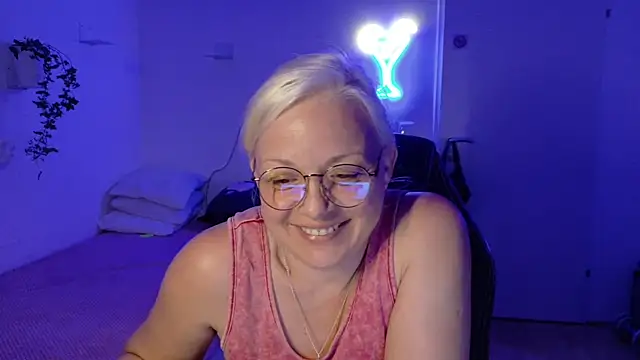 Živý XXX chat Linsy_Kim