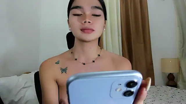Sembang XXX Secara Langsung kendall_petite18
