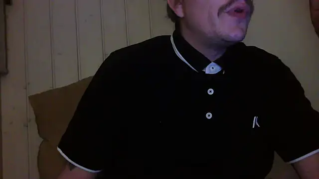 _BouncyBoner_'s Webcam Show