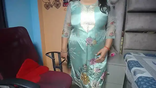 Shanvi_n Live XXX chat