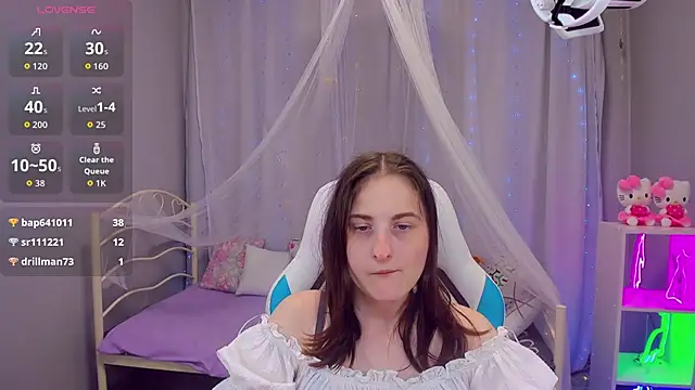 Chat +18 de KiraDuvall ao vivo