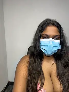 Sweet_Melon96 élő XXX-chatje