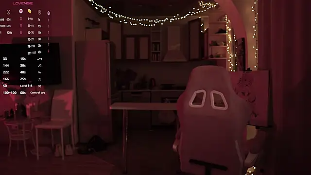 miuri_miy élő XXX-chatje