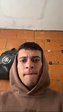 Chat +18 de Mrjustin_sebas ao vivo